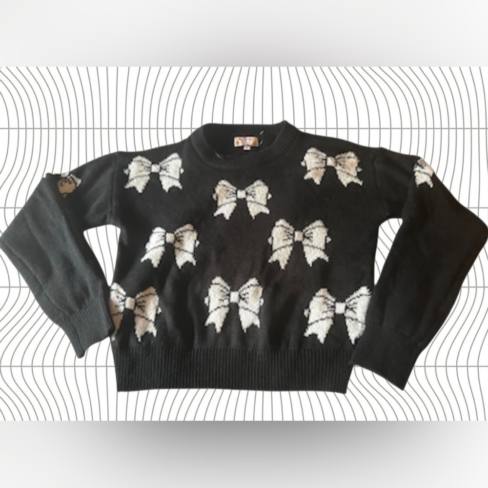 Poof! Women’s Size S Black w/ White Bow Design Sweater